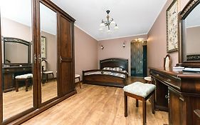 Apartment On Cheliabinska 19